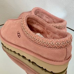 UGG Tasman Slippers- New w/out Box - See Pictures